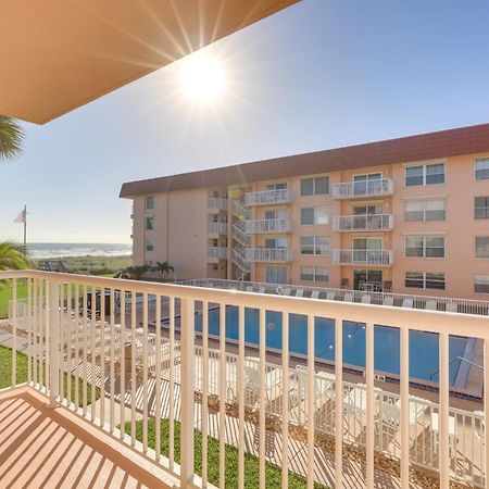 Central Cocoa Beach Condo With View, Steps To Beach! Luaran gambar