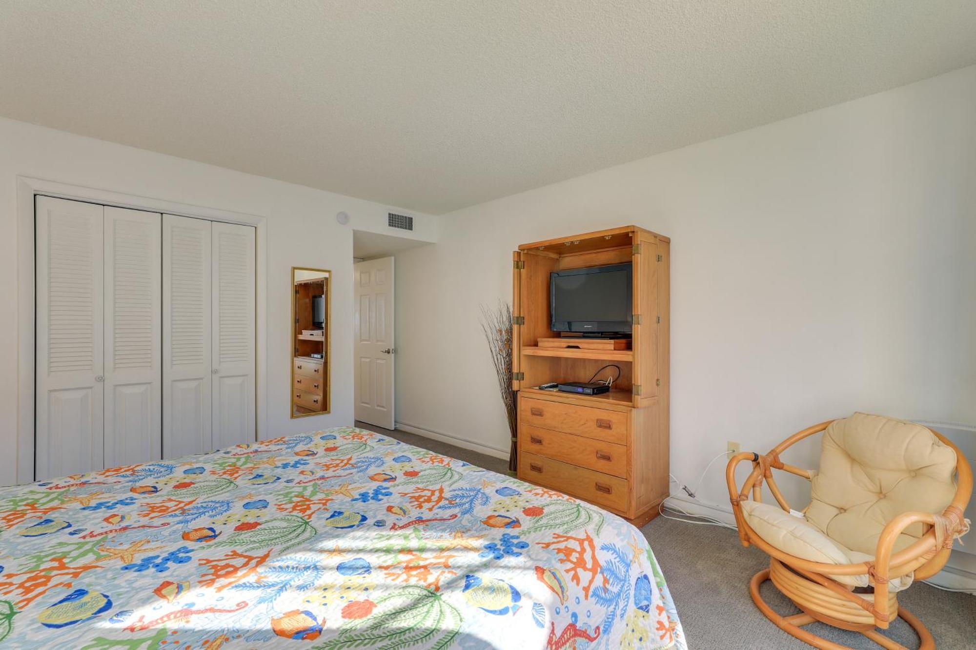 Central Cocoa Beach Condo With View, Steps To Beach! Luaran gambar